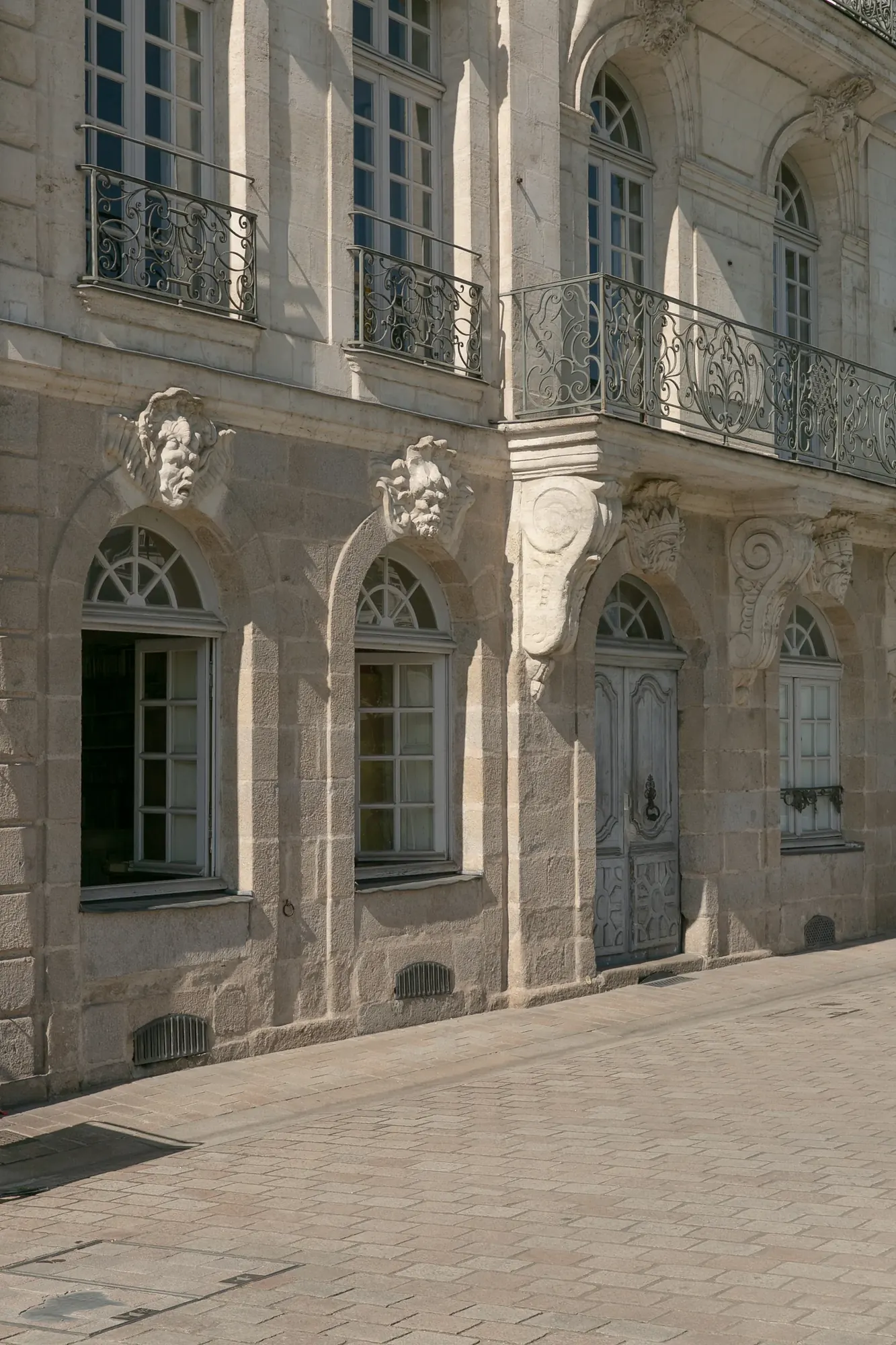 Façade historique de l’immeuble quai Turenne à Nantes